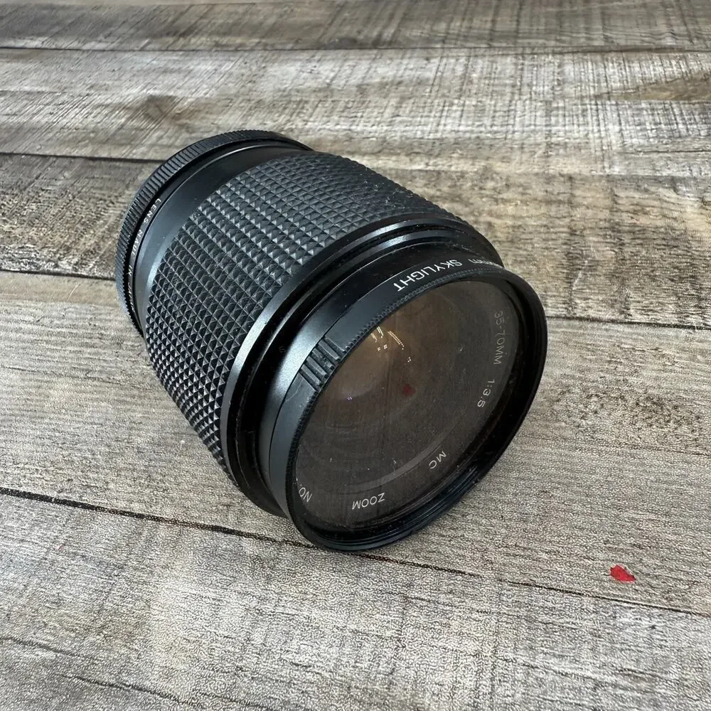 Vivitar Lens 35-70mm 1:3.5 No 28106763